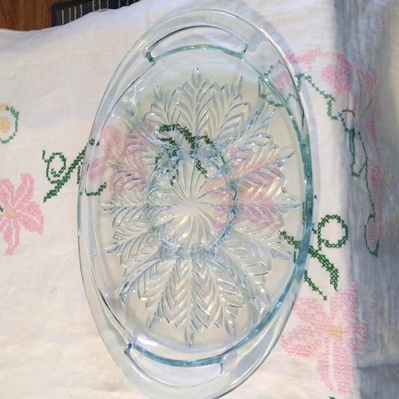 Vintage Jeanette feather pattern 5 part relish tray - Picture 2 of 2